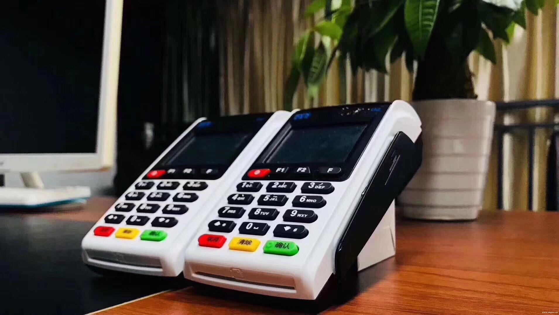 銀行也能辦理POS機，為什么更多的人選擇支付公司？